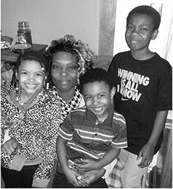 Lashonda Murray and her children